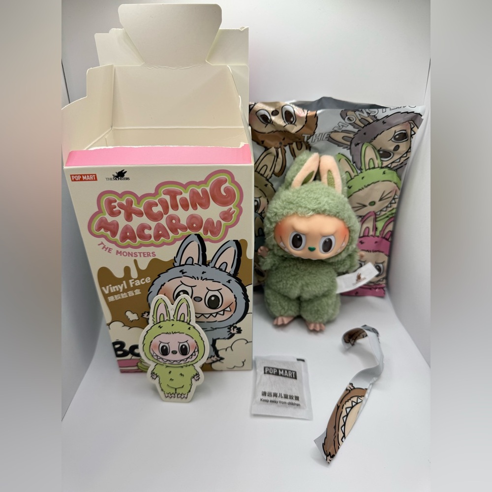 Pop Mart Exciting Macaron Green Grape